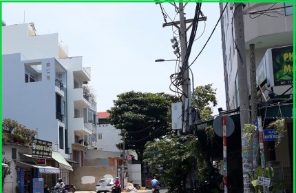 Nhà mới đẹp ở ngay Nguyễn Ngọc Nhựt, Tân Phú, 3 tầng, 3.65 tỷ, 24.9m2.